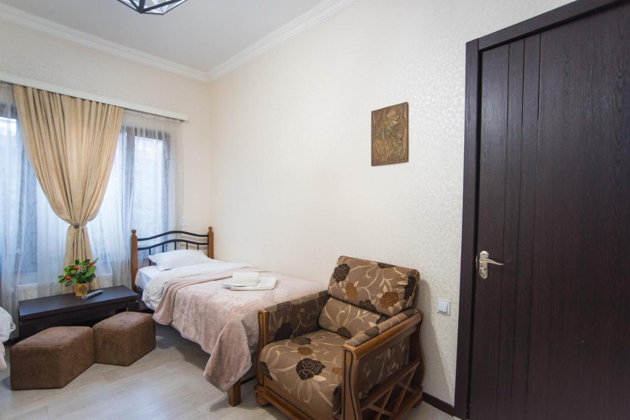 Terrace House Near Opera Hotel Tbilisi Exterior photo